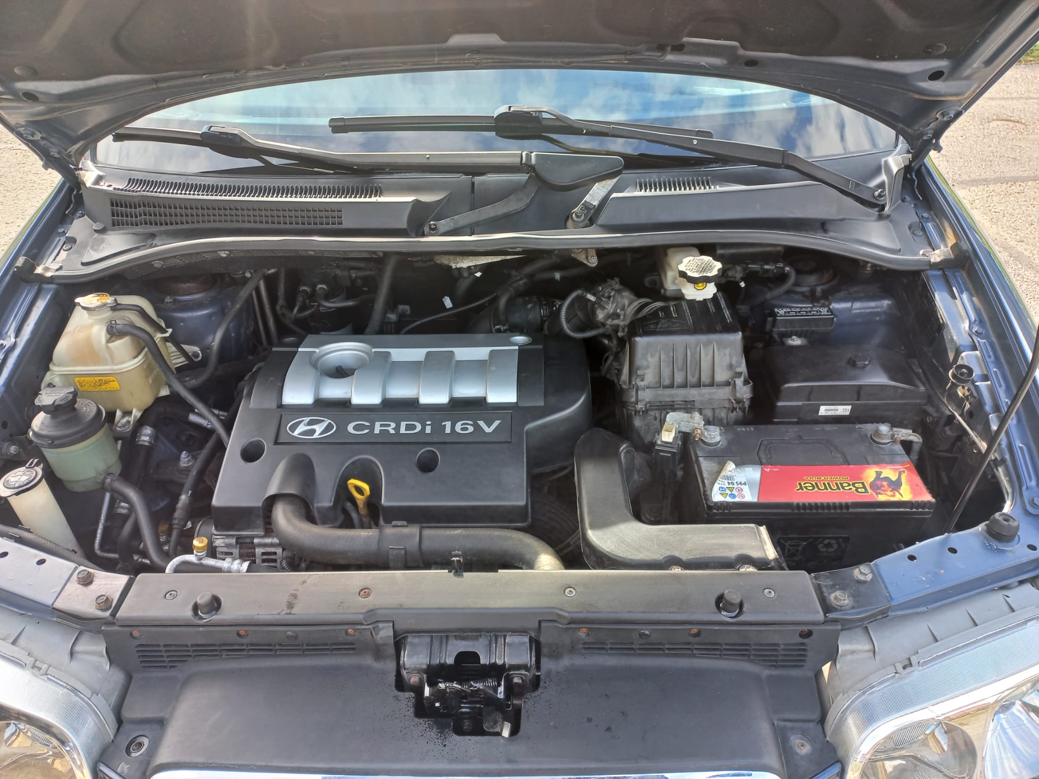 Hyundai Trajet 2.0 Turbo - Image 2