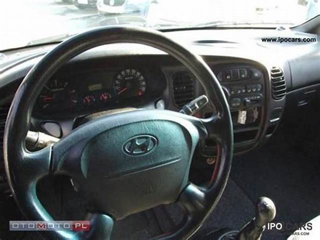 Hyundai Starex 2.5 CRDI - Image 3