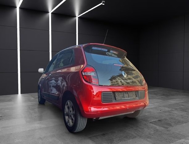 RENAULTTwingo 0.9 TCe 90 Intens - Image 3