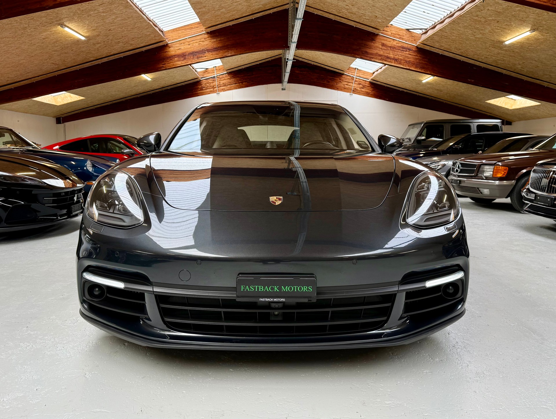 PORSCHE Panamera 4S PDK - Image 3