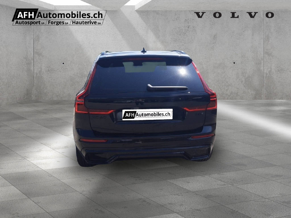 VOLVO XC60 2.0 T6 TE Black Edition e - Image 3