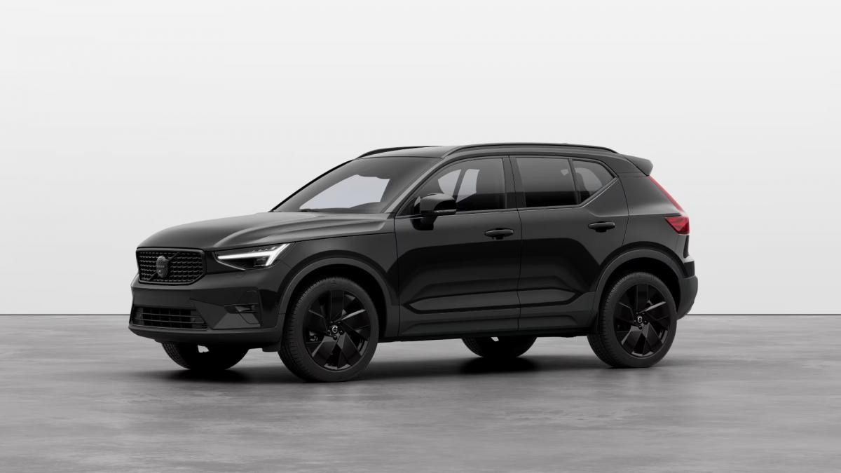 VOLVO XC40 2.0 B4 MH Black Edition