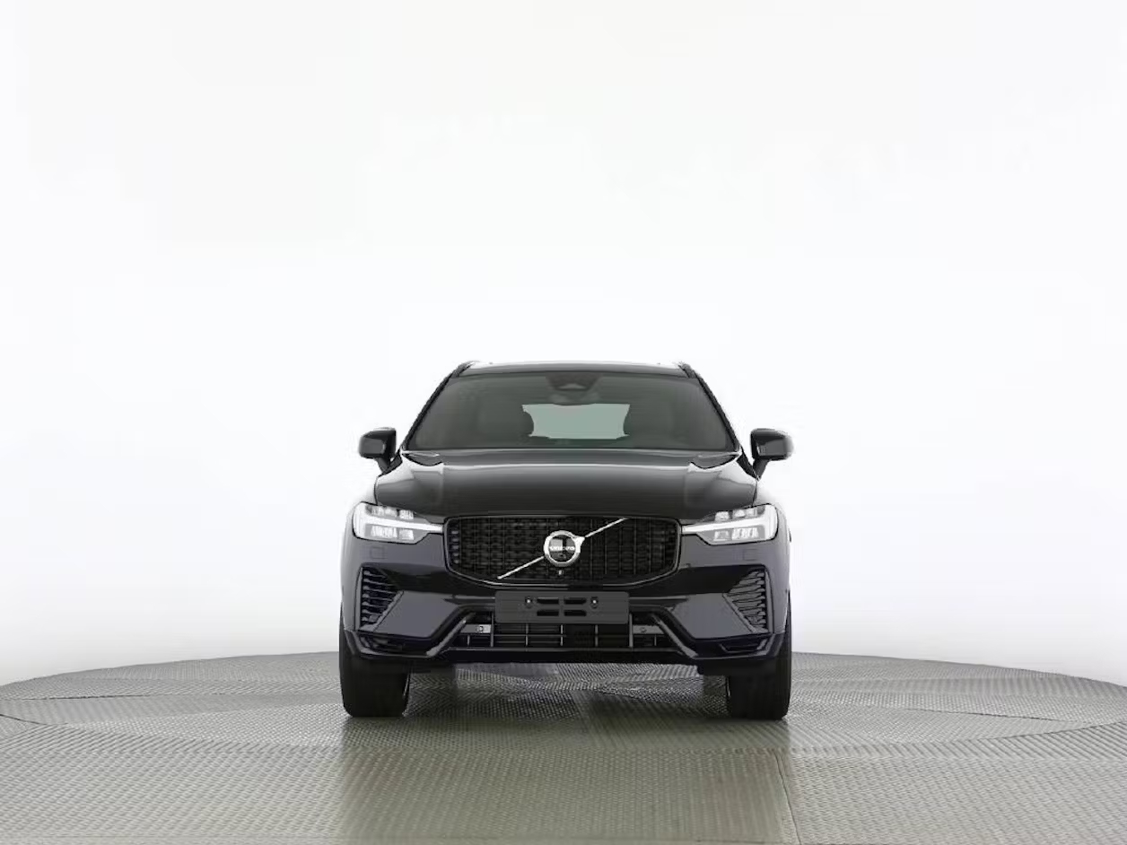 VOLVO XC60 2.0 T8 TE XCENTRIC Black - Image 4