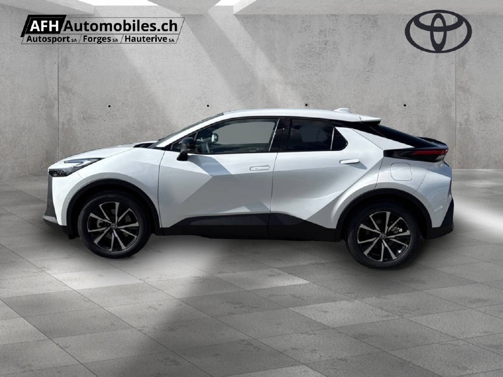 TOYOTA C-HR 2.0 PHEV Trend - Image 4