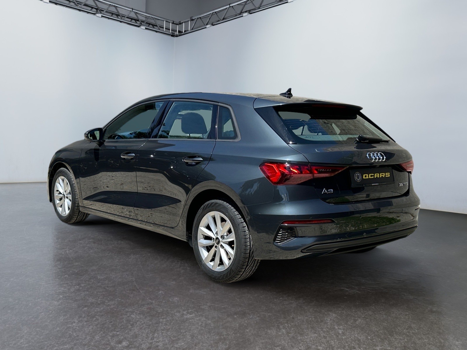 AUDI A3 Sportback 35 TFSI Attraction - Image 2