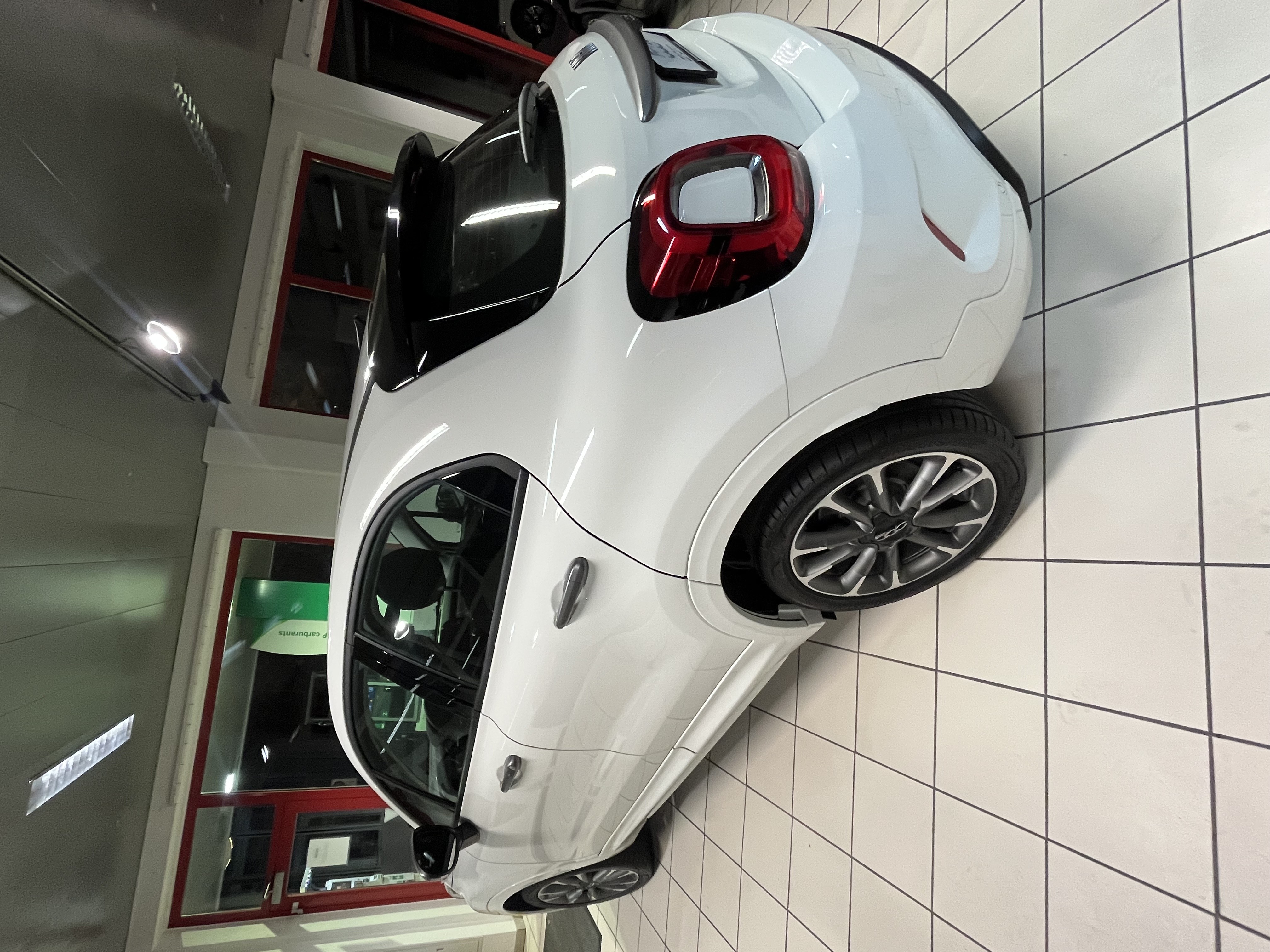 Fiat 500X 1.5 Hybrid Sport Final Edition - Image 4