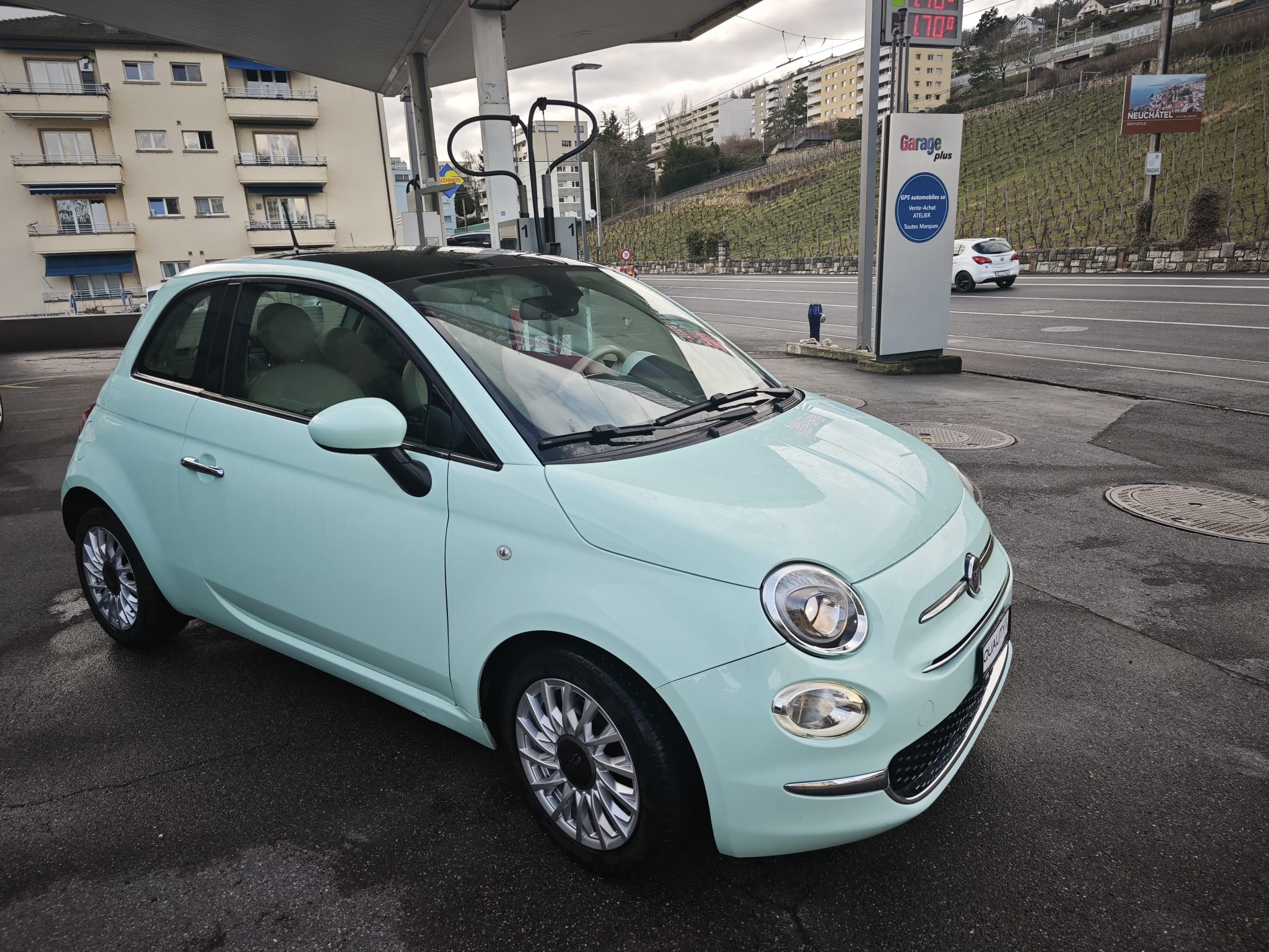 FIAT 500 0.9 Twinair Turbo Lounge CARPLAY - Image 3