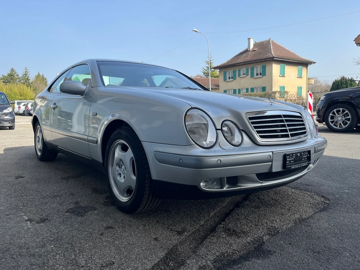 MERCEDES-BENZ CLK 320 Elégance Automatic - 1 PROPRIETAIRE - 50\'000 km GARANTIS - Image 4