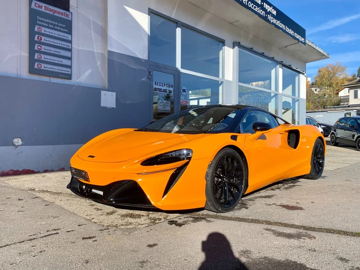 McLAREN ARTURA 3.0 V6 - 700CV - Garantie Usine 5 Ans - Image 2